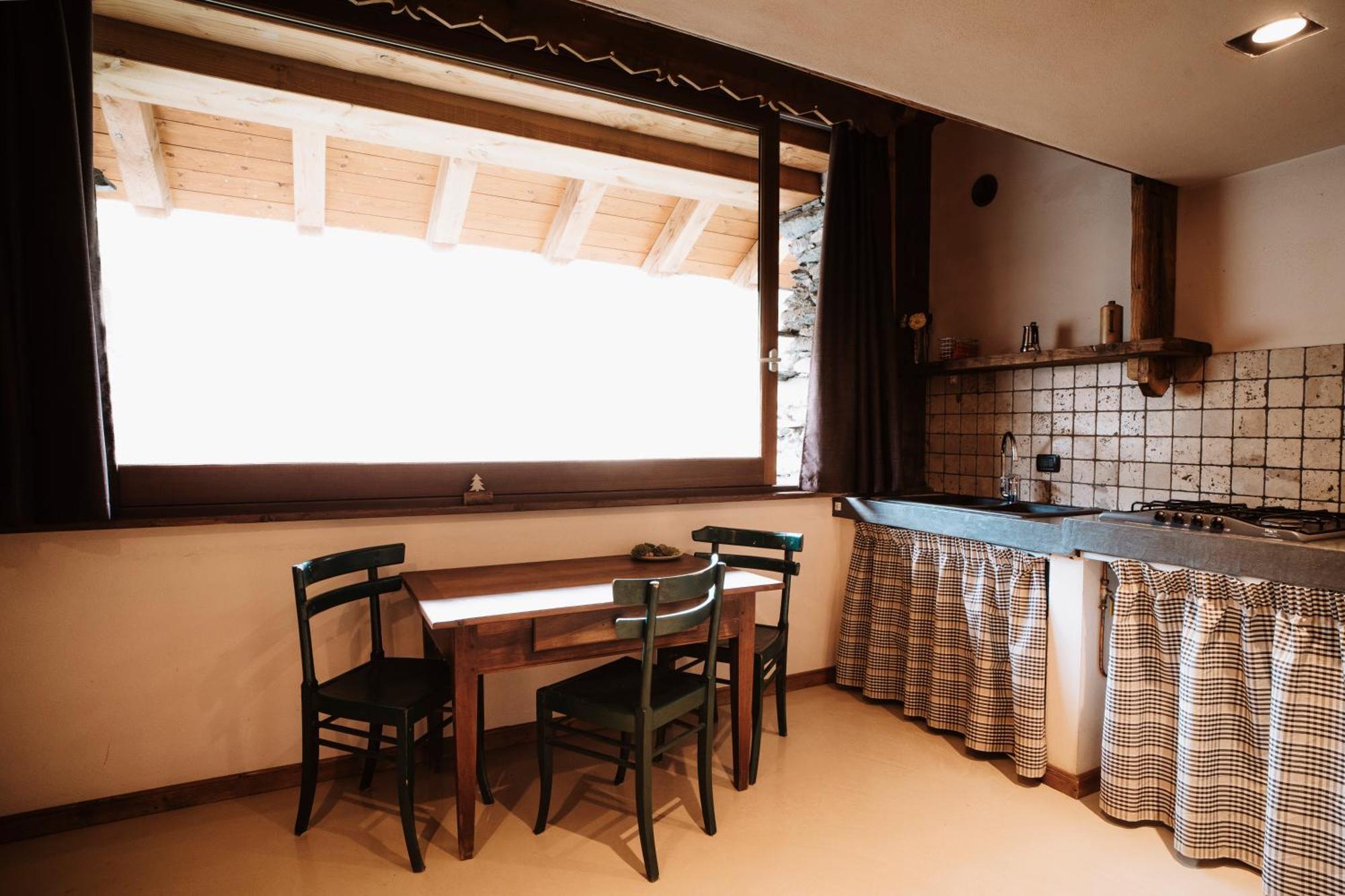 Maison Rosset Agriturismo, Camere, Appartamenti E Spa In Valle D'Aosta Nus Ngoại thất bức ảnh